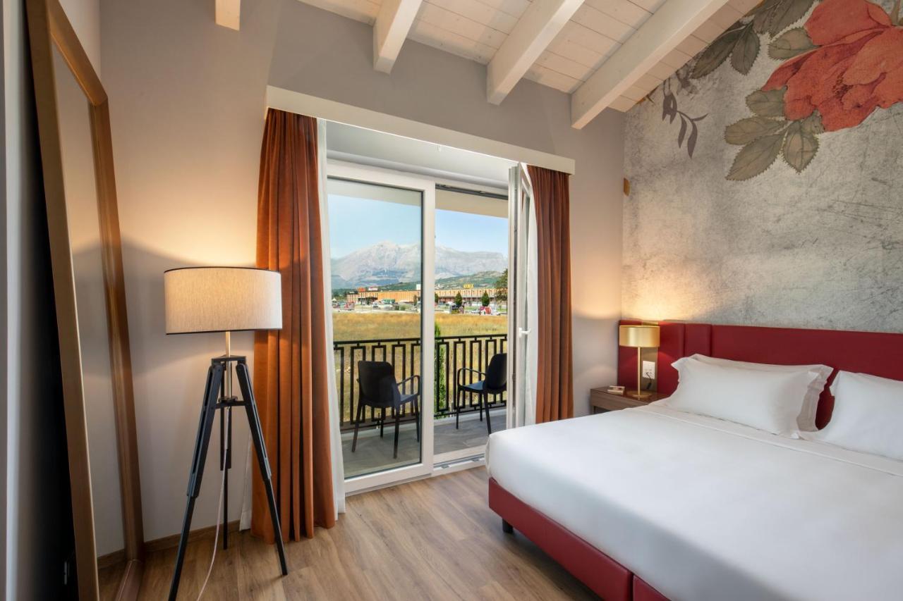 Triple Room Balcony,1189729492:JPEG